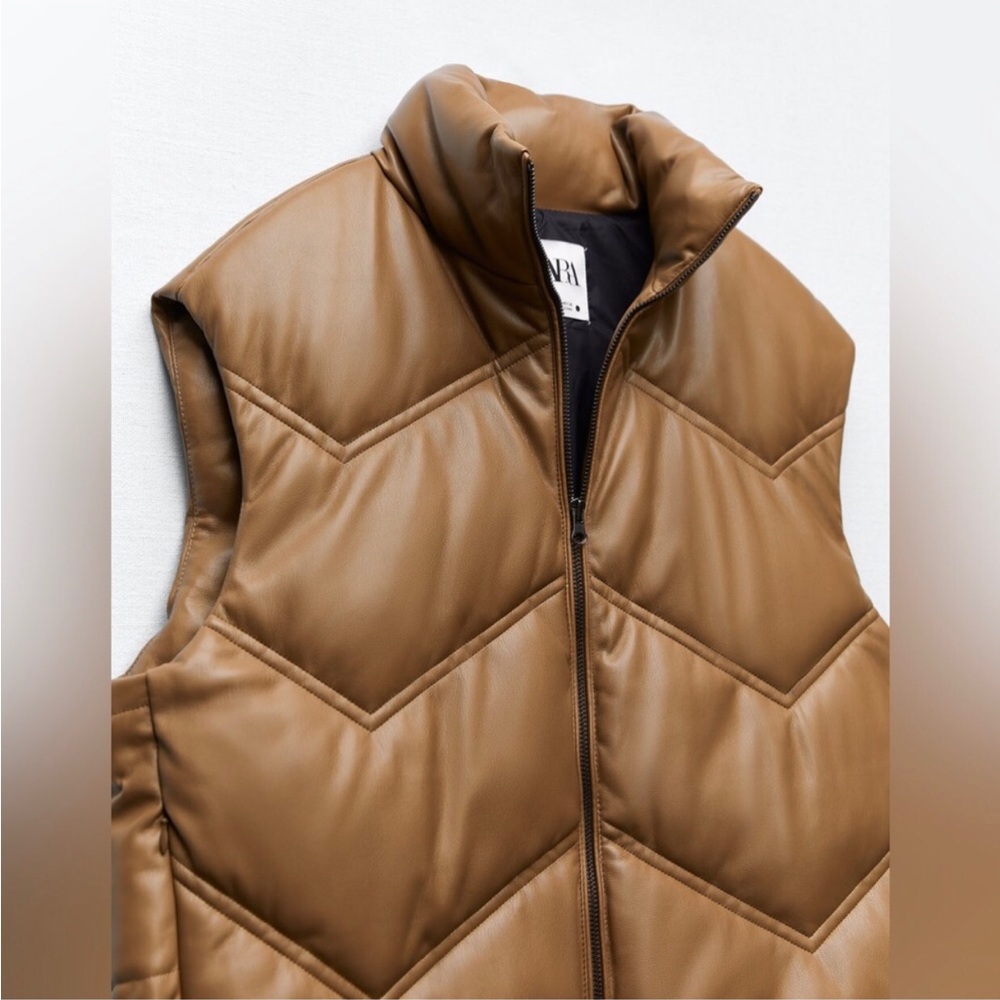 NWT Zara Women’s Oversized Faux Leather Puffer Vest - Picture 3 of 11